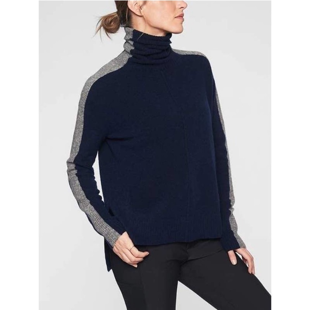 Athleta Transit Blue Grey Color Block Merino Wool Turtleneck Sweater Size XS